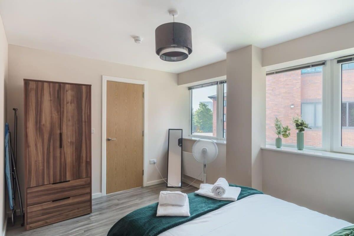 Amazing 1 Bed Apartment In Manchester - Sleeps 2 ภายนอก รูปภาพ